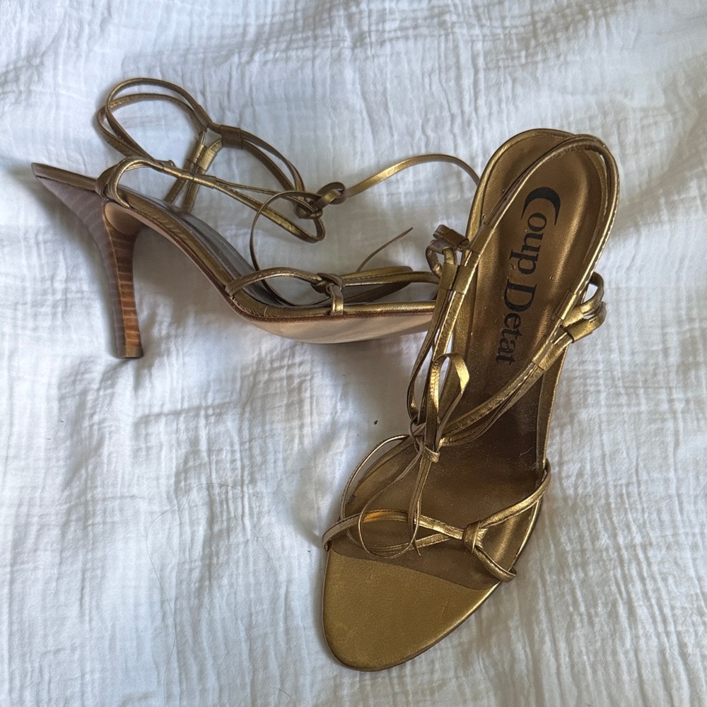 COUP D’ETAT Gold Heel Strappy Sandals 9